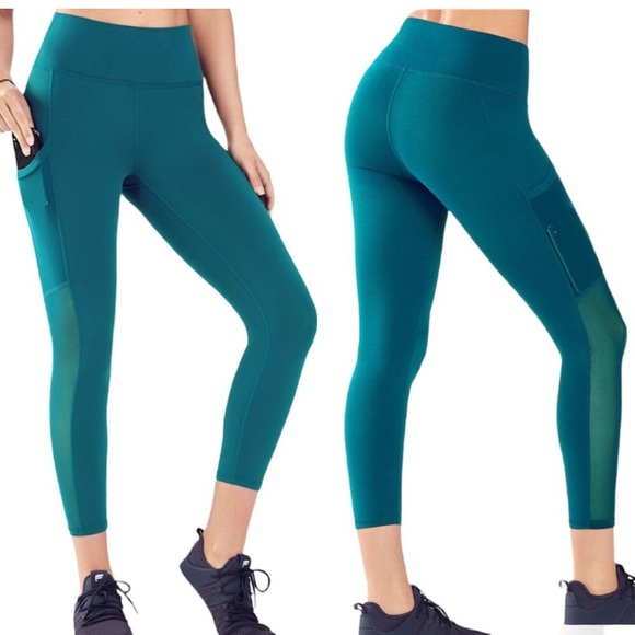 Fabletics Pants - Fabletics On-The-Go High-Waisted Capri